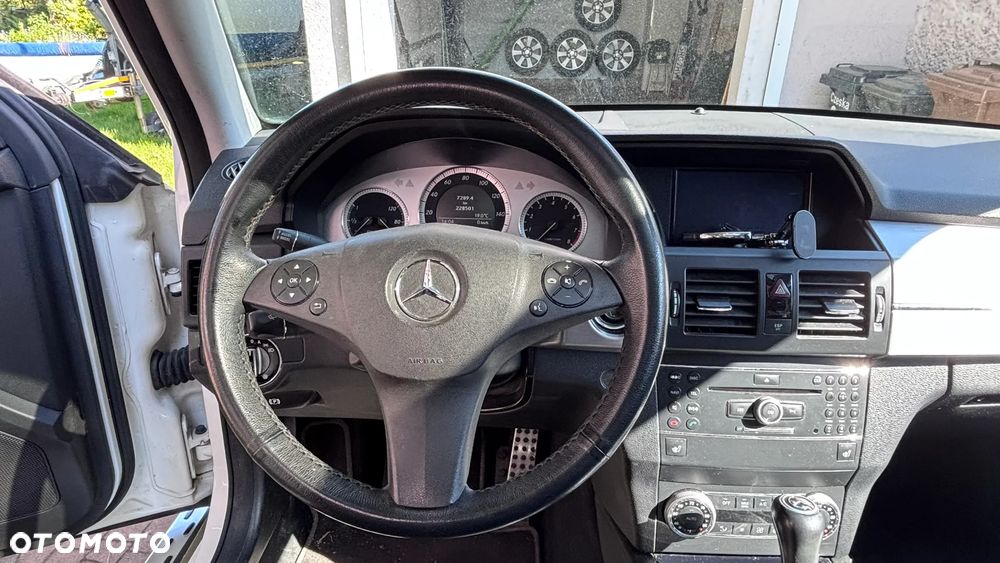 Mercedes-Benz GLK 350 4Matic 7G-TRONIC - 14