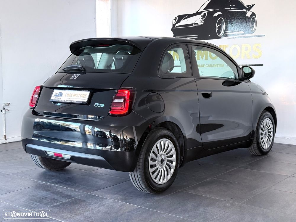 Fiat 500e Action - 6