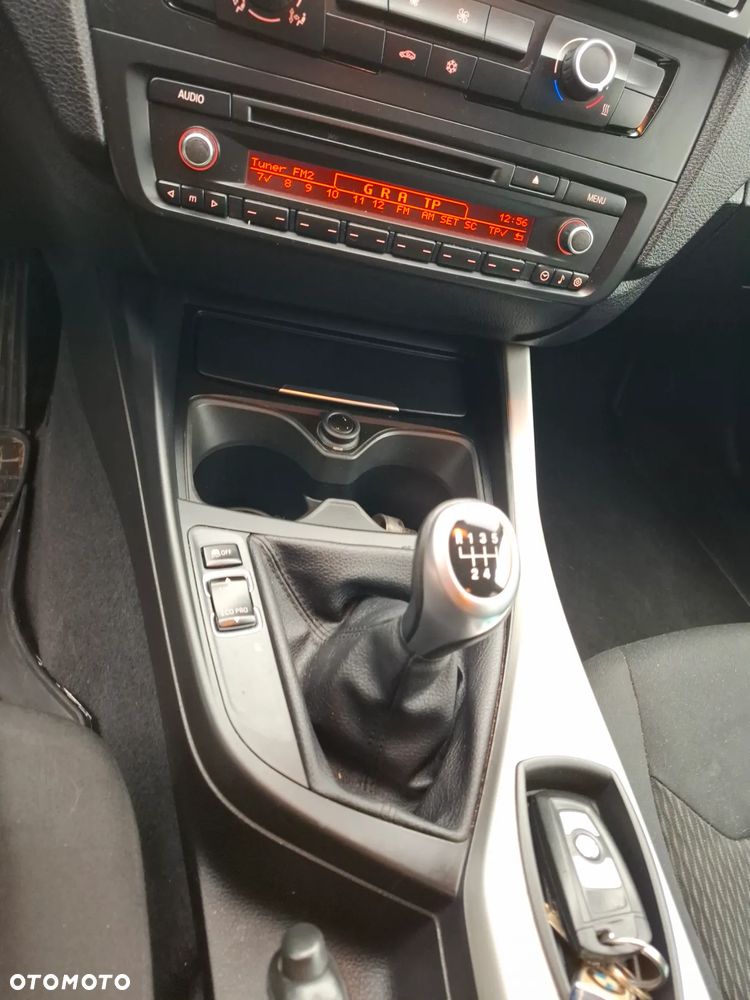 BMW Seria 1 116i Sport Line - 11