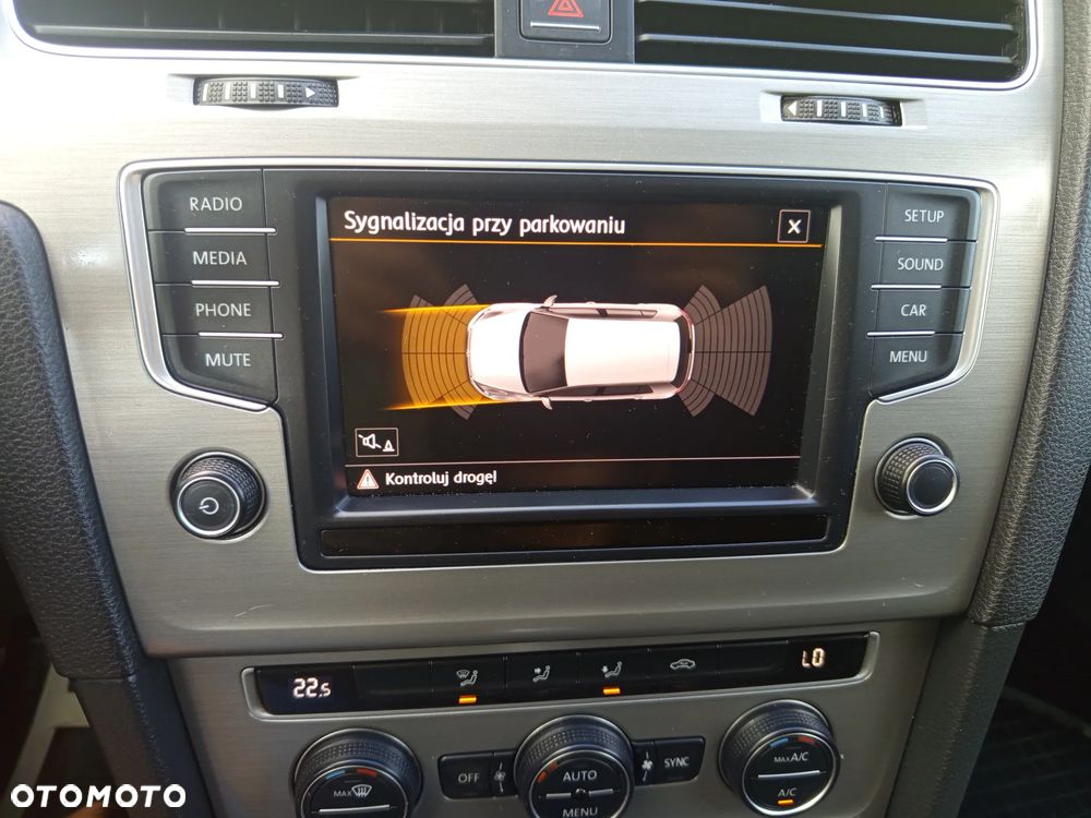 Volkswagen Golf - 20