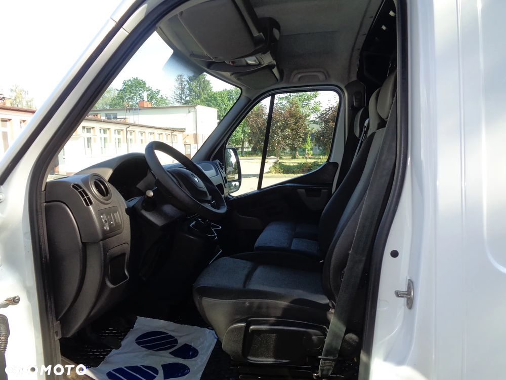 Renault Master - 15