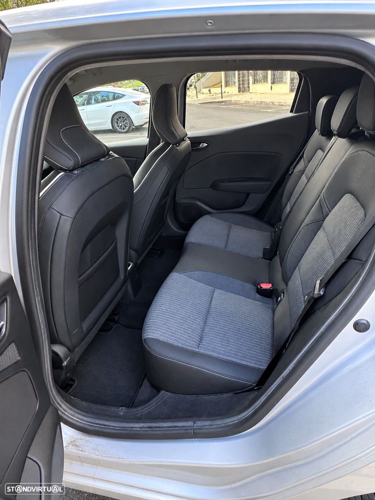 Renault Clio 1.5 Blue dCi Exclusive - 9