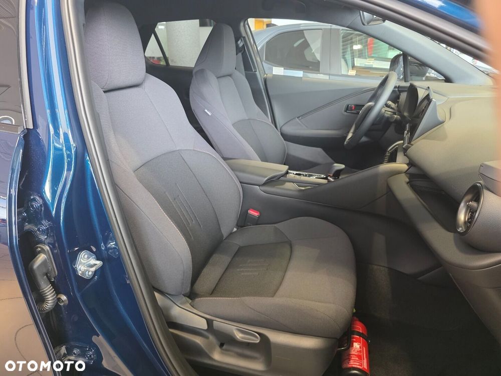 Toyota C-HR - 9
