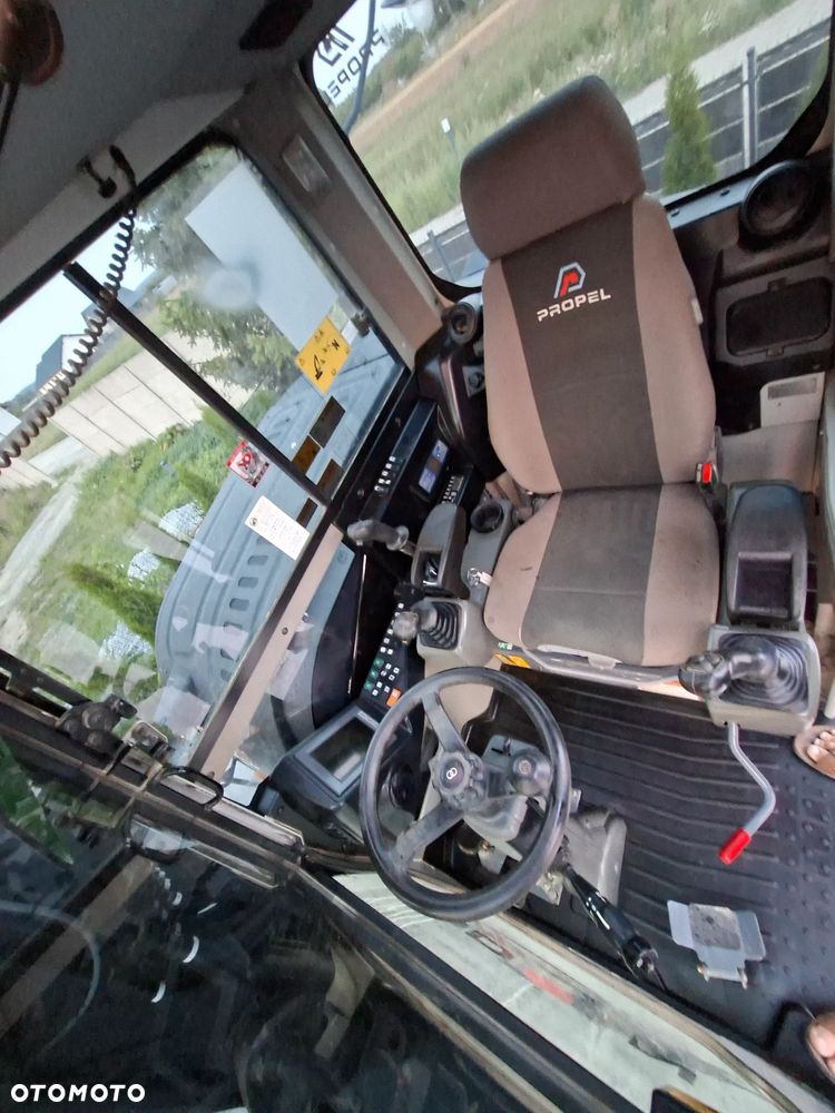 Takeuchi TB295W - 22