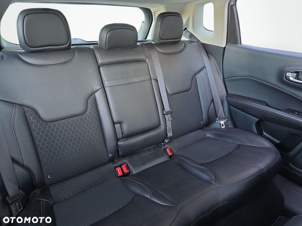 Jeep Compass 1.3 TMair Limited FWD S&S DDCT - 28