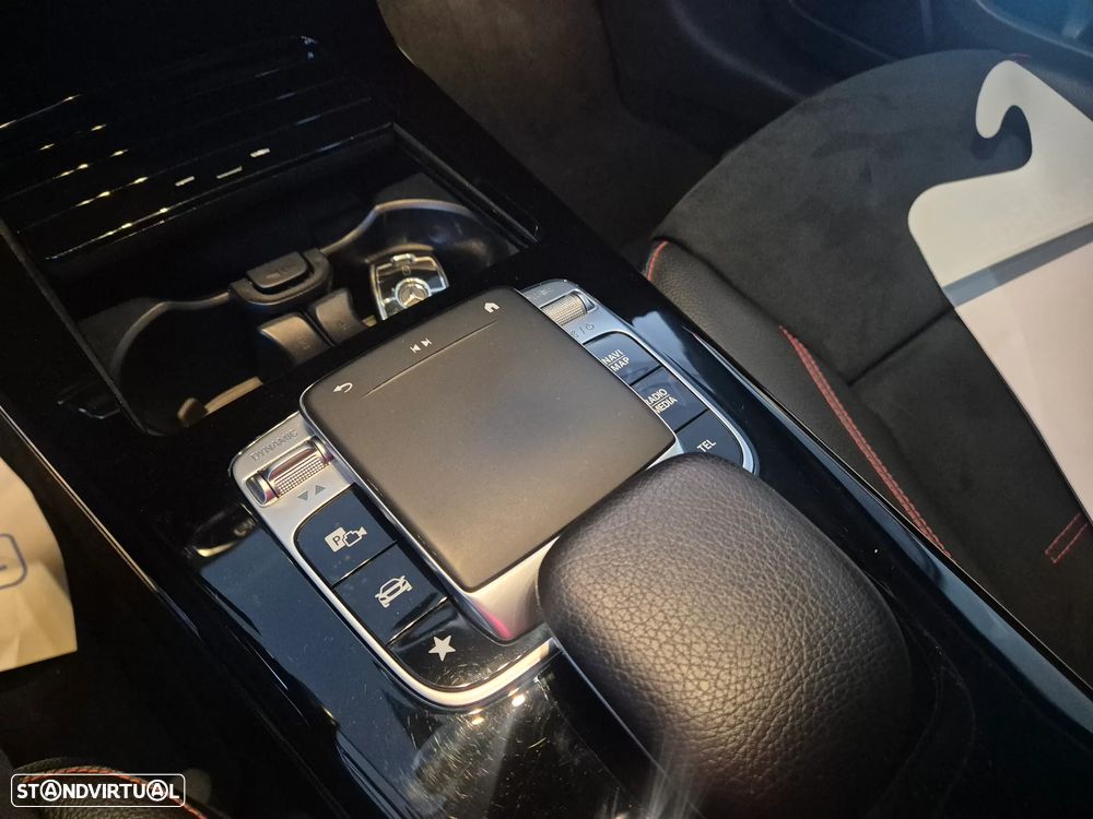 Mercedes-Benz A 180 d AMG Line Aut. - 12