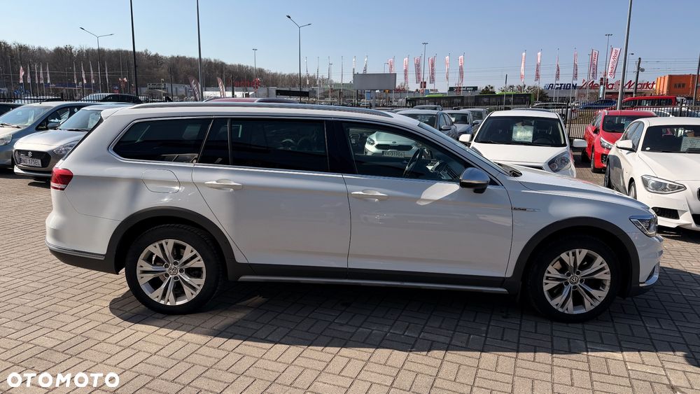 Volkswagen Passat Alltrack 2.0 TDI SCR 4Motion DSG - 13
