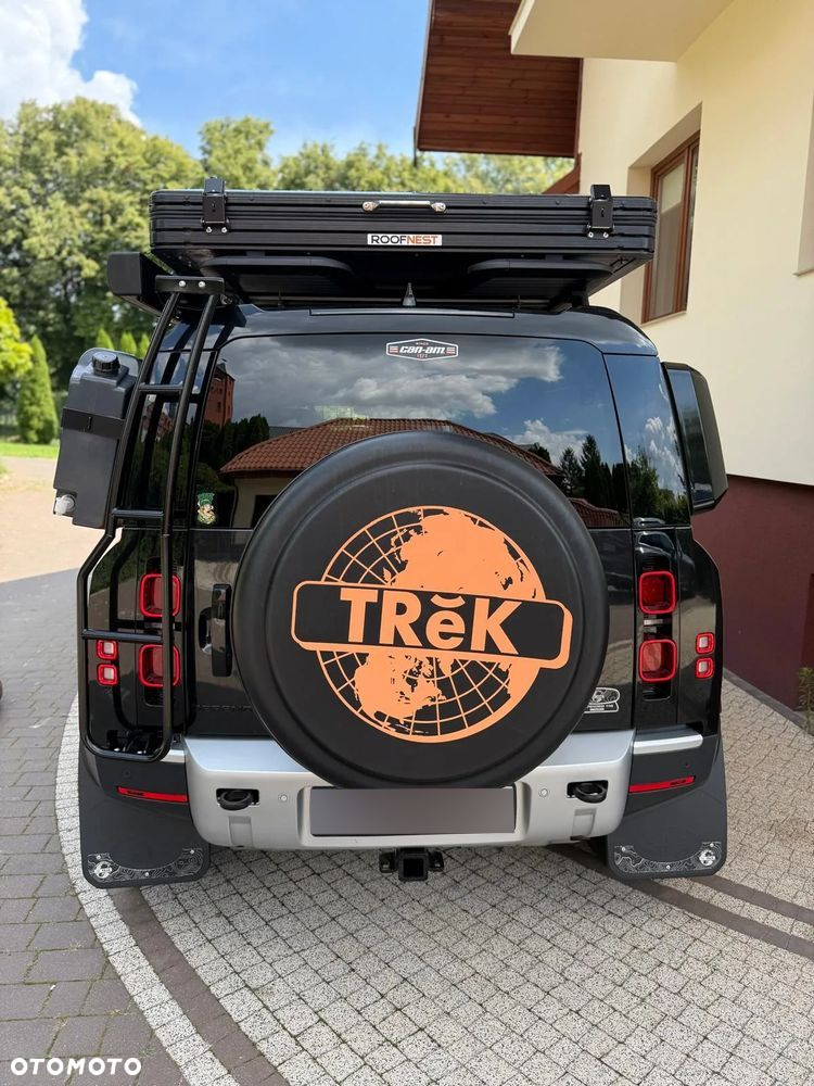 Land Rover Defender 110 2.0 P300 S - 32