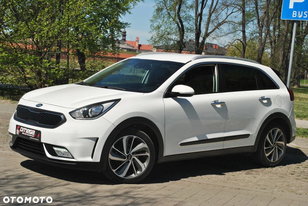 Kia Niro 1.6 GDI Hybrid M - 2