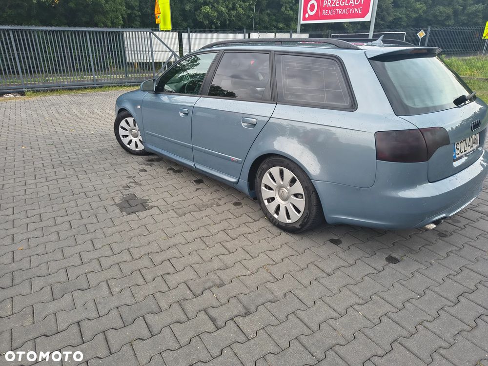 Audi A4 Avant - 4