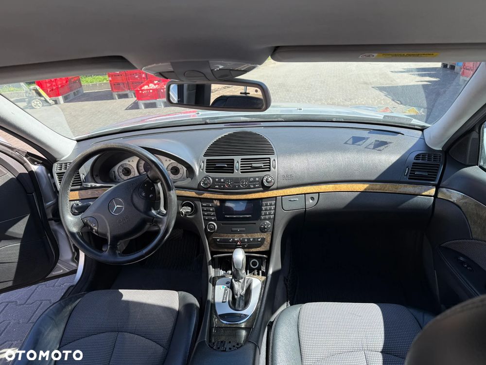 Mercedes-Benz Klasa E 320 CDI Avantgarde - 21