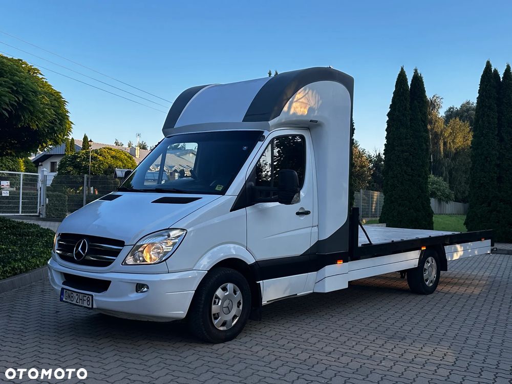 Mercedes-Benz Sprinter - 26