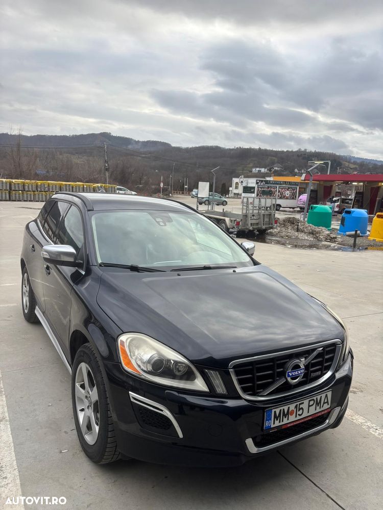 Volvo XC 60 D5 AWD A6 Basic - 7