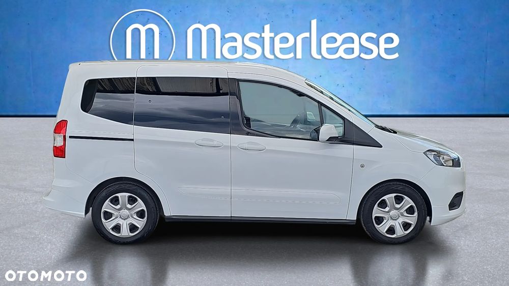 Ford Tourneo Courier 1.5 TDCi Trend - 5