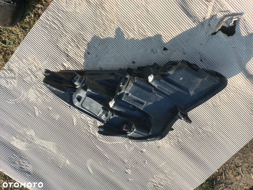 Opel Corsa E lampa lewa przód przednia - 2