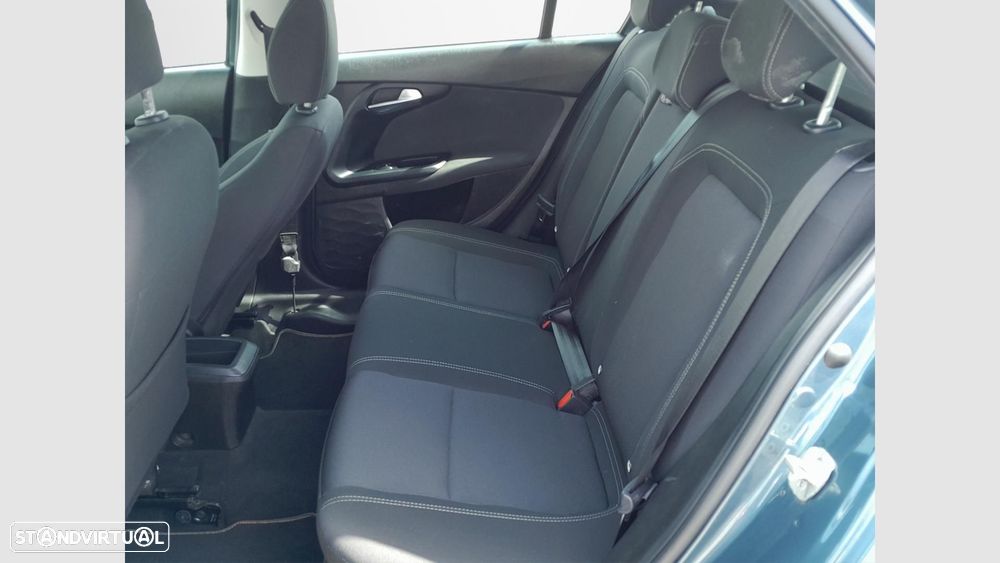 Fiat Tipo 1.3 MultiJet — fotografia 12