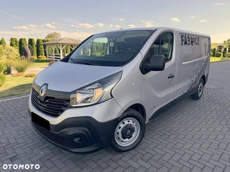Renault TRAFIC - 1