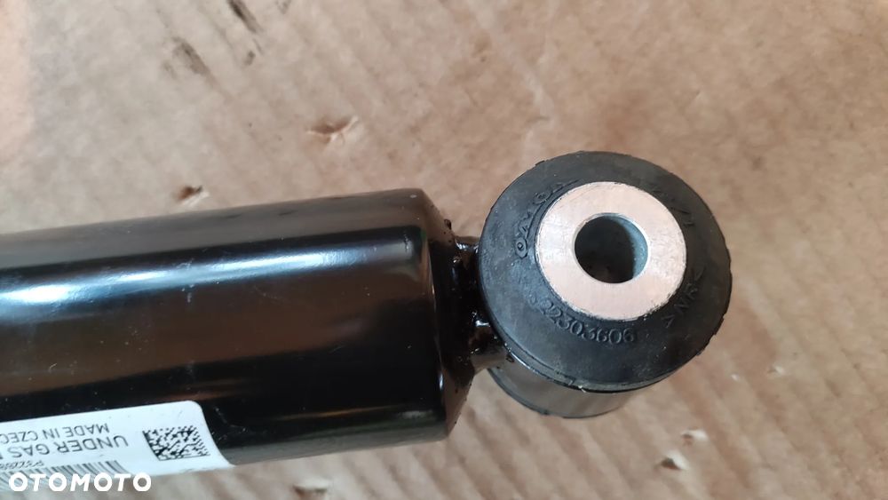 Amortyzator prawy tył Volvo XC60 II P32269979 - 2