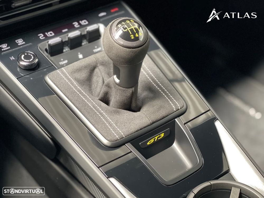 Porsche 911 (992) GT3 - 10