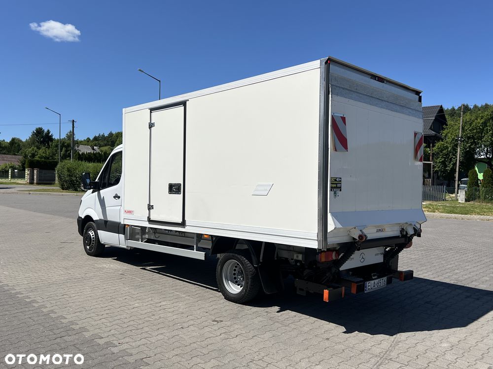 Mercedes-Benz Sprinter 516 - 6