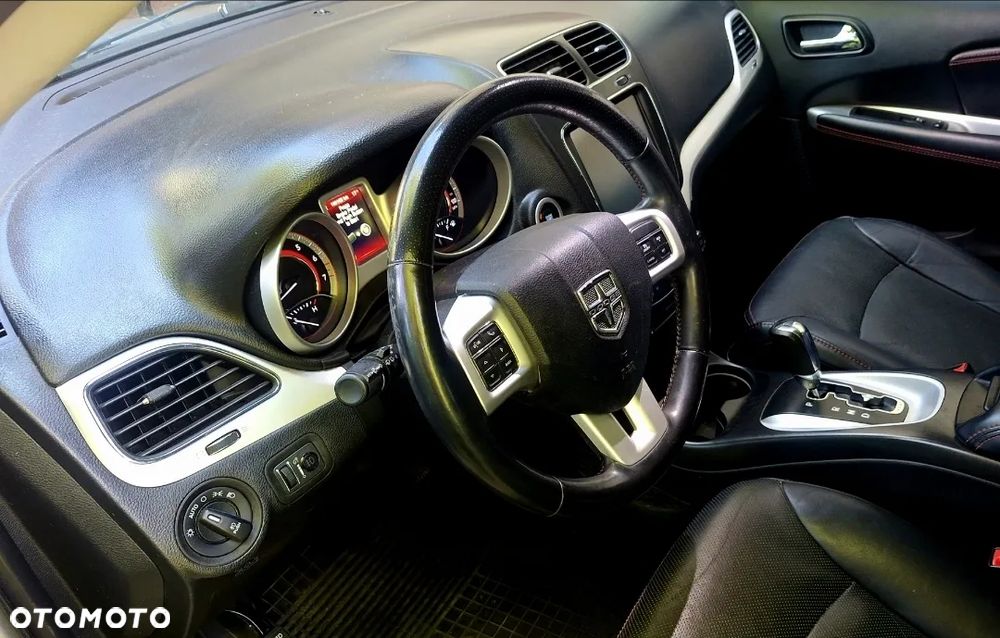 Dodge Journey - 38