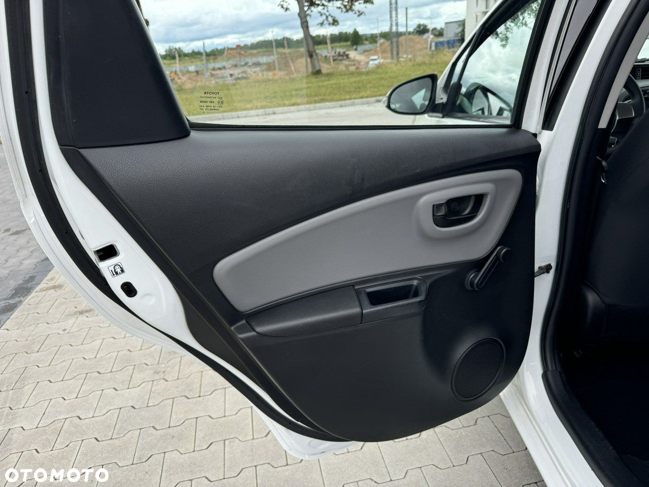 Toyota Yaris - 24