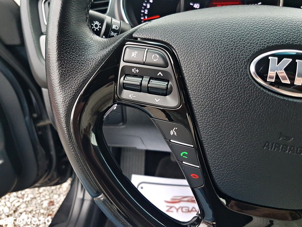 Kia Ceed 1.4 CVVT Attract - 17