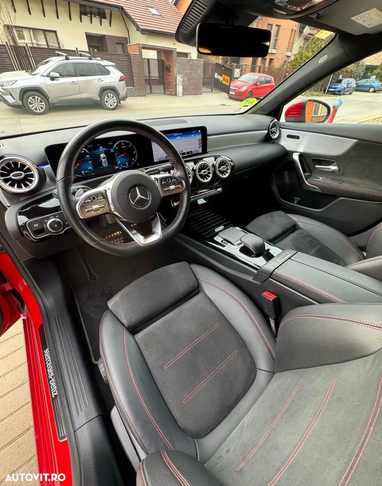 Mercedes-Benz A - 4