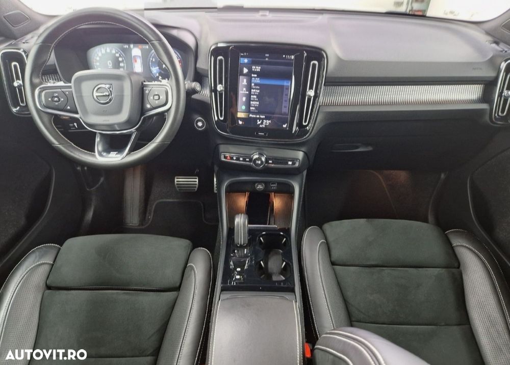 Volvo XC 40 D4 AWD R-Design - 5