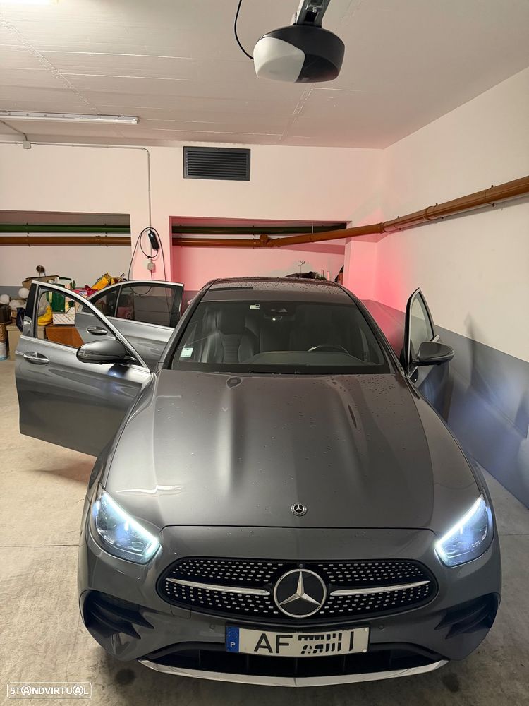 Mercedes-Benz E 300 de AMG Line - 12