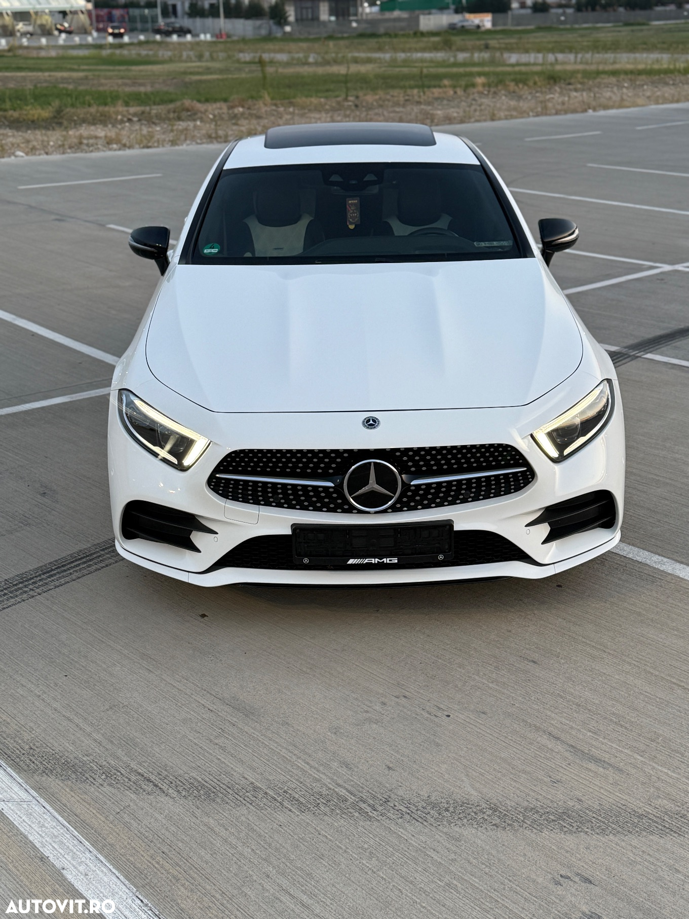 Mercedes-Benz CLS 350 d 4MATIC Aut - 3