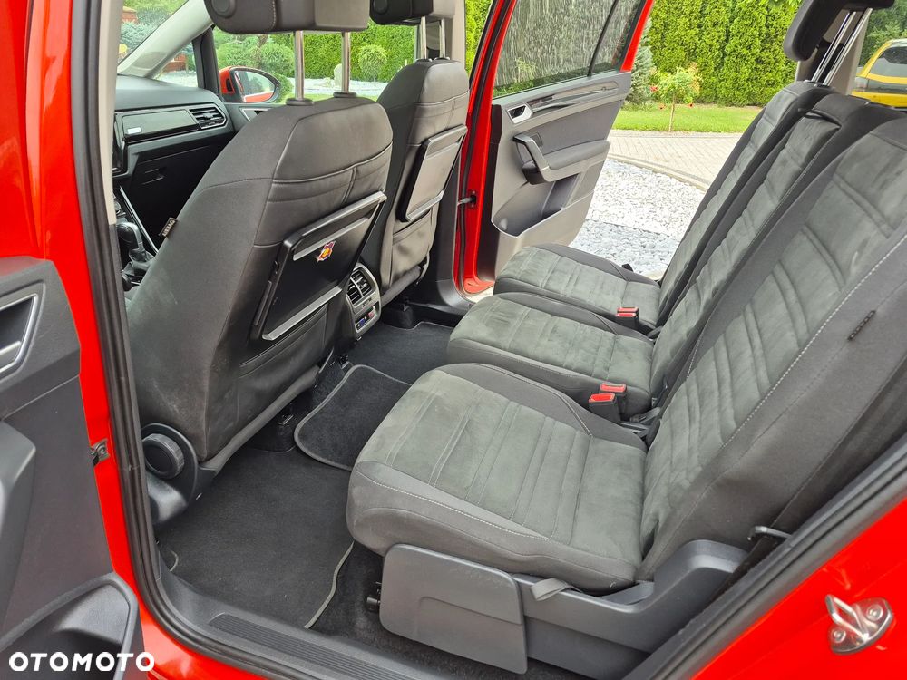 Volkswagen Touran 2.0 TDI SCR (BlueMotion Technology) DSG Highline - 14