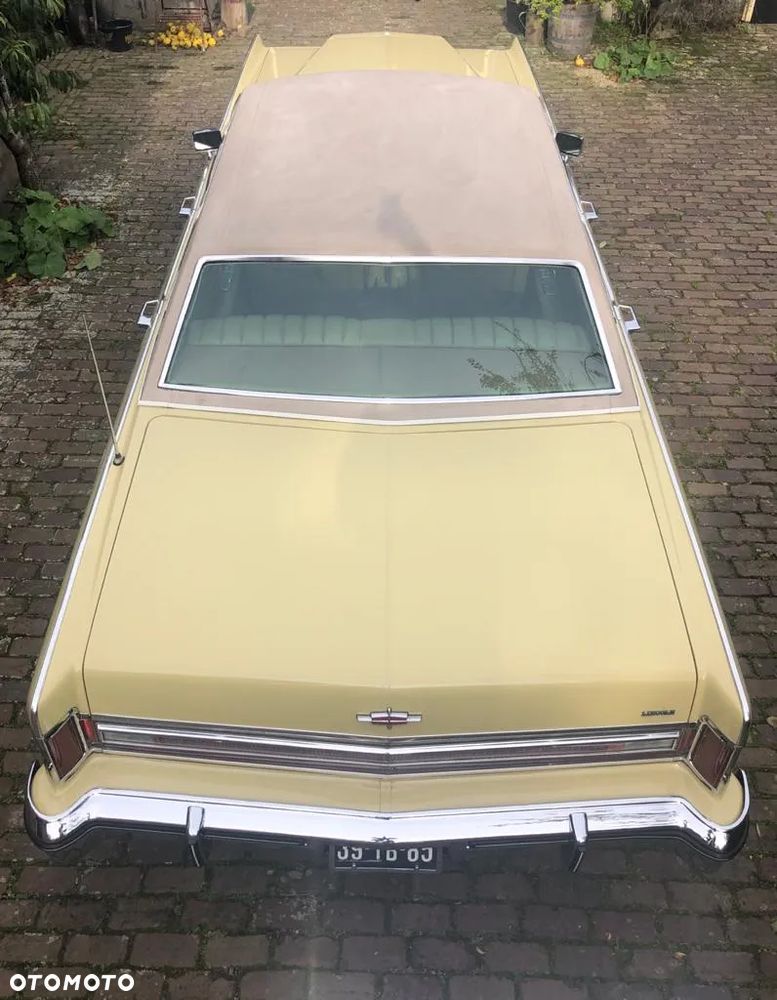 Lincoln Continental - 26