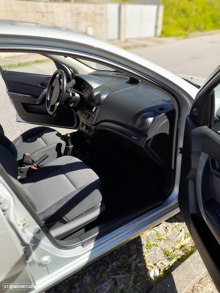 Chevrolet Aveo 1.2 LS - 6