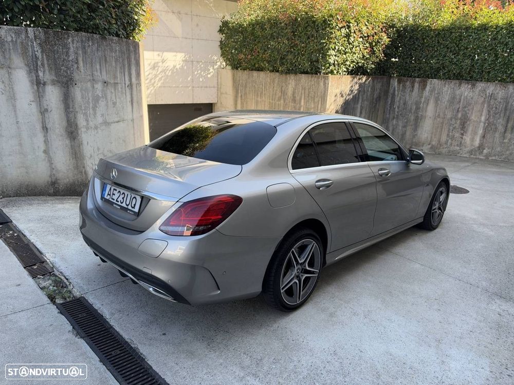 Mercedes-Benz C 300 de AMG Line - 5