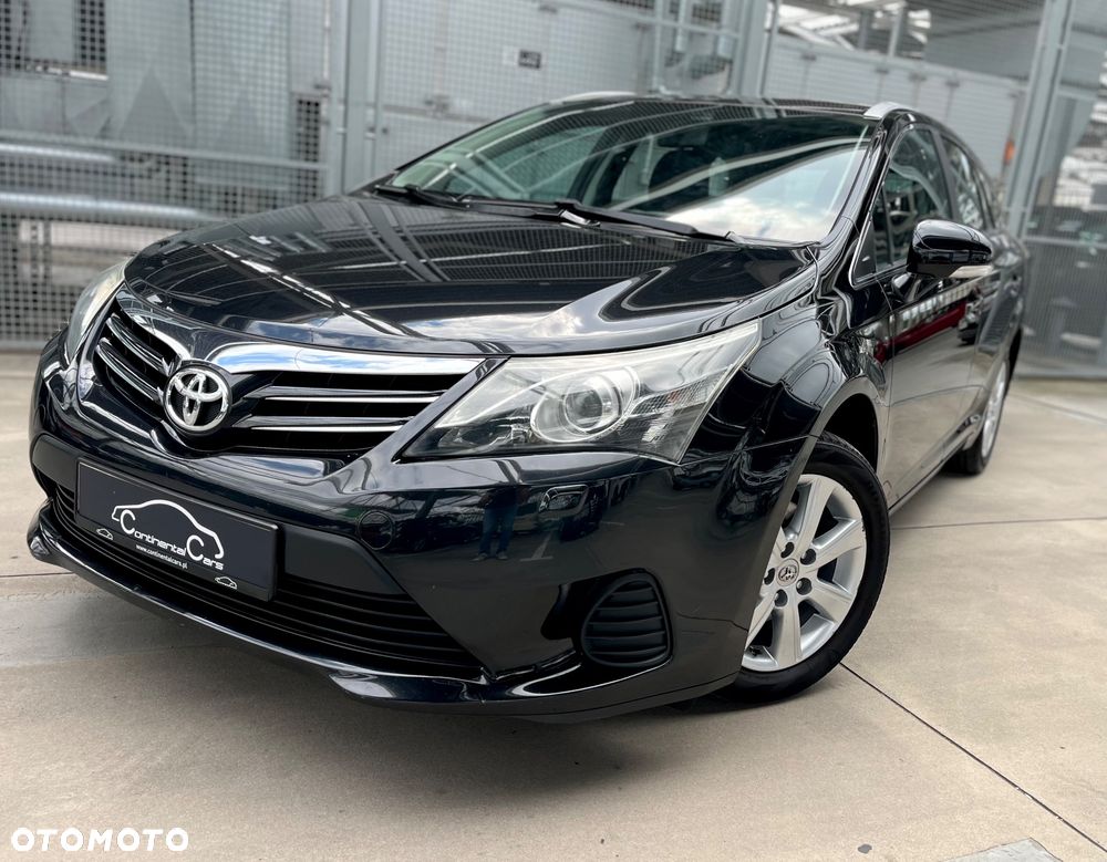 Toyota Avensis 1.6 Comfort - 1