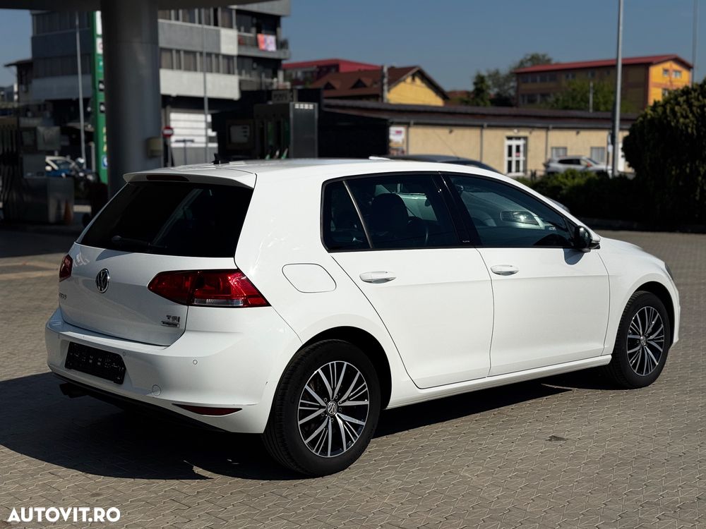 Volkswagen Golf 1.4 TSI BlueMotion Technology Allstar - 6