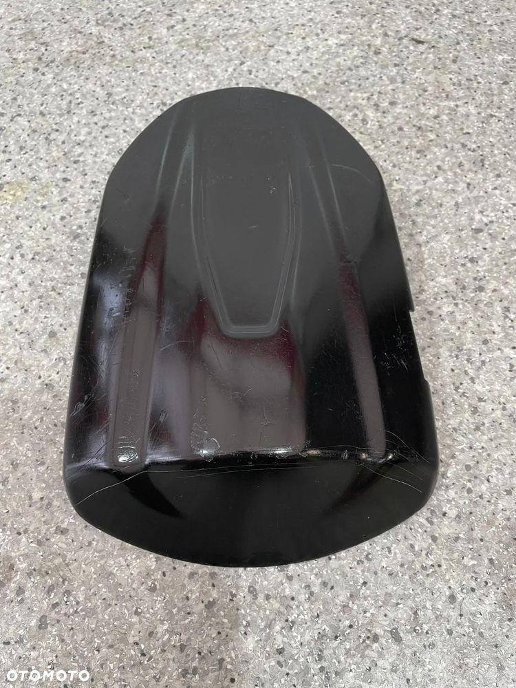 osłona nakładka na siedzenie pasazera Suzuki GSX-R 600/750 (nr1120) - 9