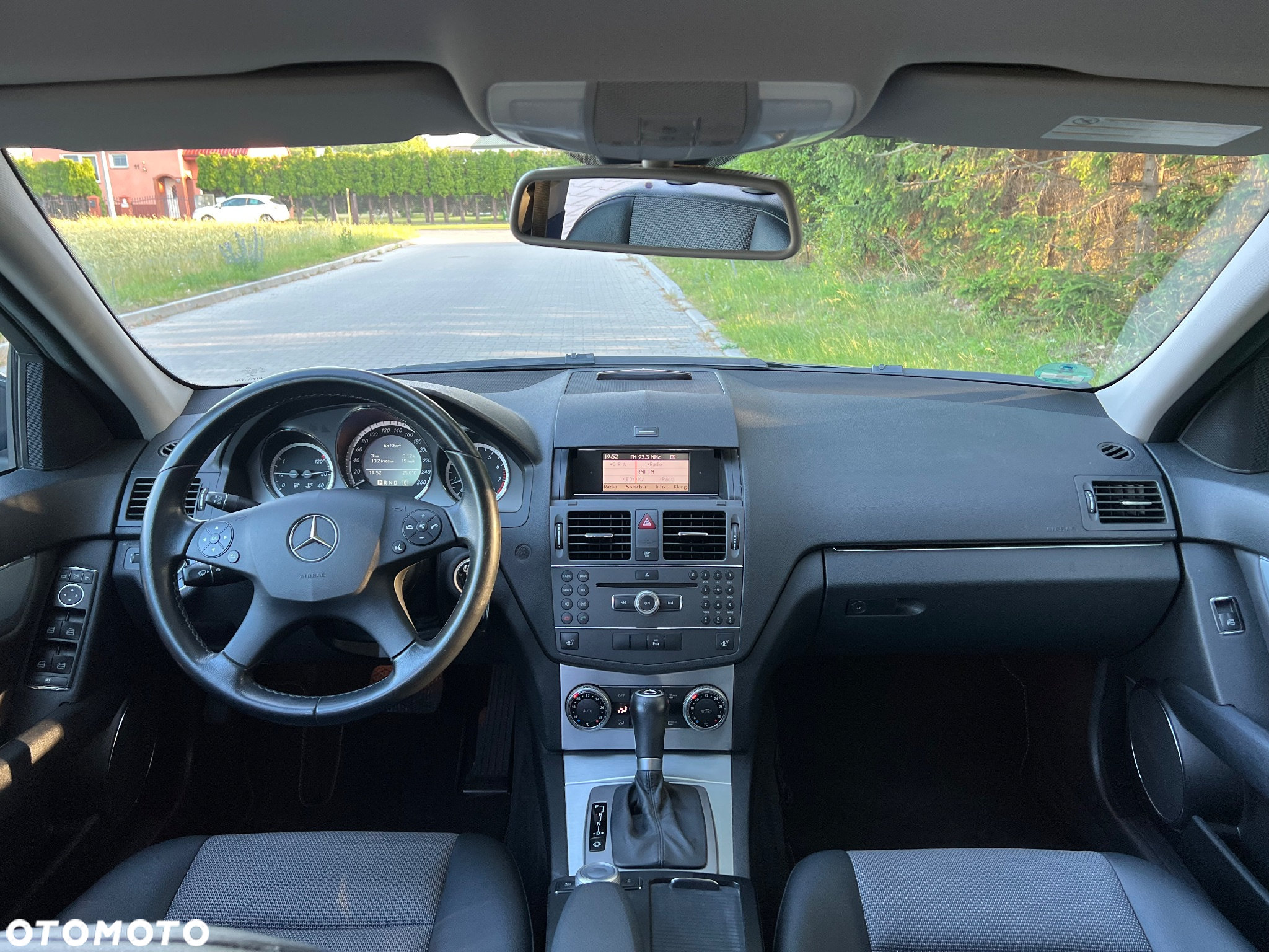 Mercedes-Benz Klasa C 200 T (BlueEFFICIENCY) 7G-TRONIC - 15