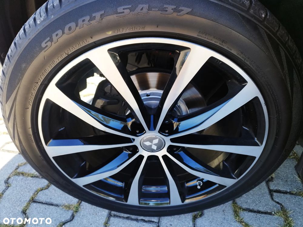 Mitsubishi Outlander 2.0 2WD Diamant Edition - 12