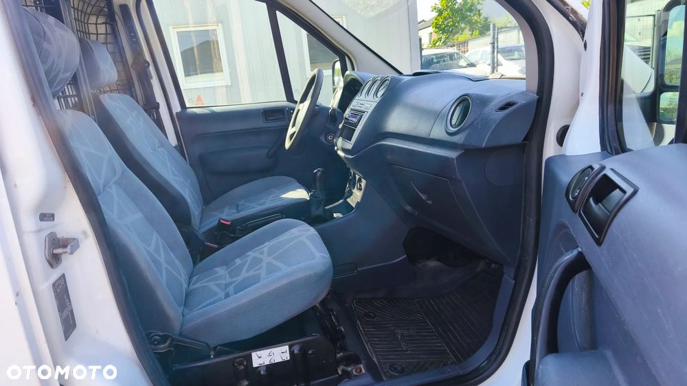 Ford Transit Connect - 20