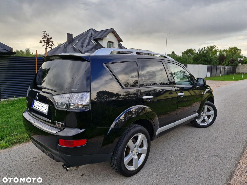 Mitsubishi Outlander 2.0 DID Instyle - 8