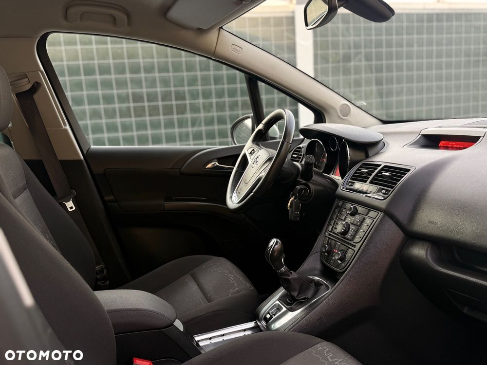 Opel Meriva - 22