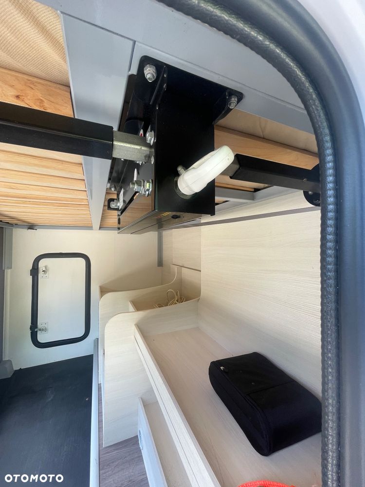 Ford Transit - 14