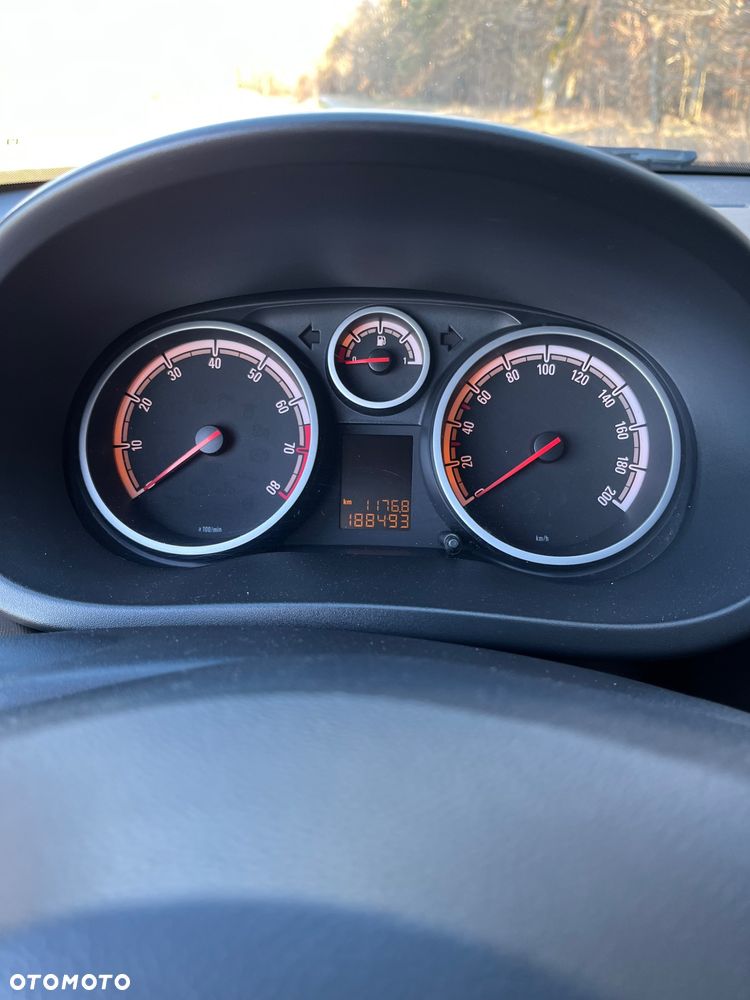 Opel Adam 1.2 Black Link - 6