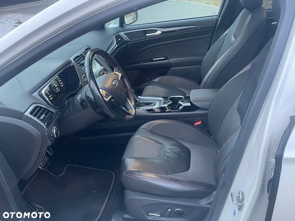 Ford Mondeo 2.0 TDCi STart-Stopp PowerShift-Aut ST-Line - 28