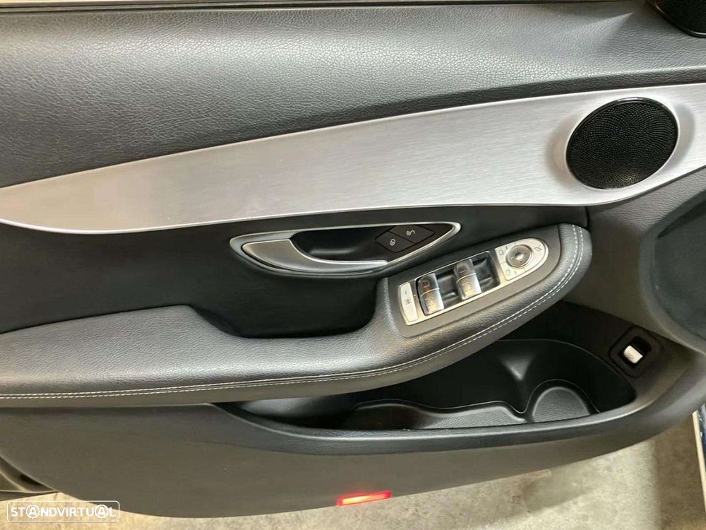 Mercedes-Benz C 300 - 21