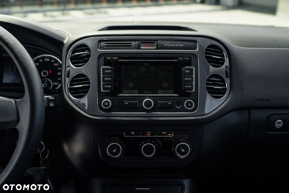 Volkswagen Tiguan 1.4 TSI BlueMotion Technology Exclusive - 31