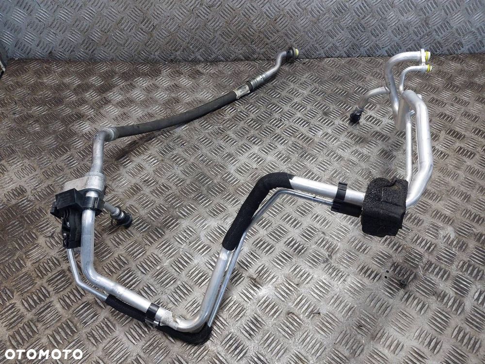 PRZEWÓD KLIMATYZACJI  VOLVO XC60 I 2.0 D3 6G9N-19N601-JC 31404452 - 1