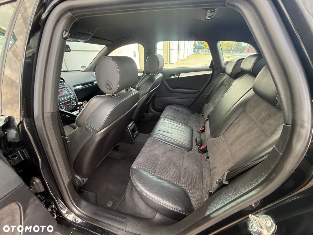 Audi A3 Sportback 2.0 TFSI S line Sportpaket - 20